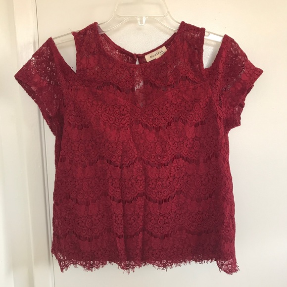 Monteau Tops - Monteau Lace blouse Monteau Tops - Monteau Lace blouse
